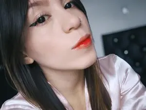 Myfreecams Free Porn Cam of Roxanne_jones1