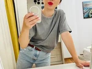 Myfreecams Live Porn of LittleLady