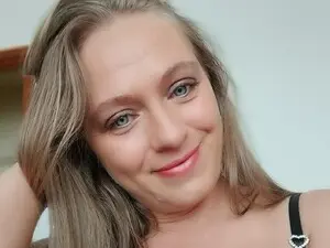 Myfreecams Free Live Porn of Rebecca_Mistique