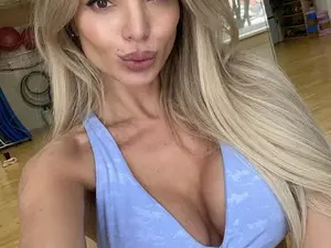 Myfreecams Watch Live Sex Cams of ChloeJakson