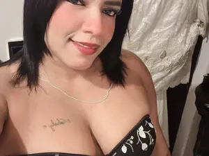 Myfreecams Nude Webcam of Solimarhot19