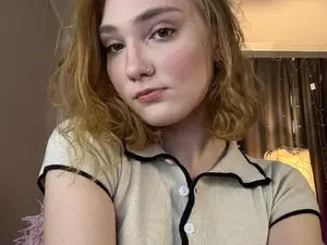Myfreecams Free Porn Cam of HotRedPipper