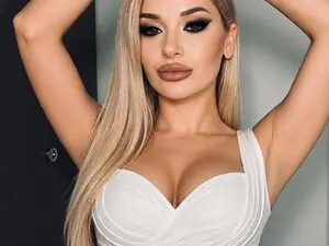 Myfreecams Live Porn of KarinaDoll
