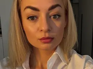 Myfreecams Watch Live Sex Cams of NessaVix