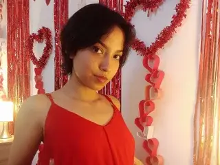 Streamate Nude Webcam of Yara_Blair