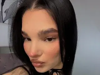 Streamate Watch Live Sex Cams of Noirbeauty