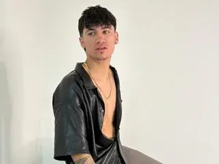Streamate Adult Webcam of The_BossCrown