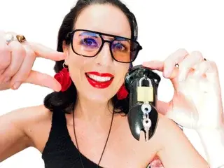 Streamate Best live sex cam show of MistressBlackMoonLilith