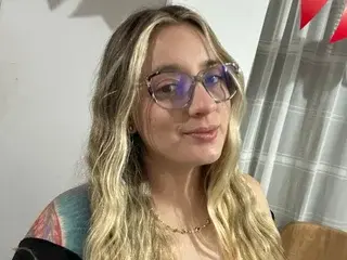 Streamate Live Sex Cam of Amysweet1010