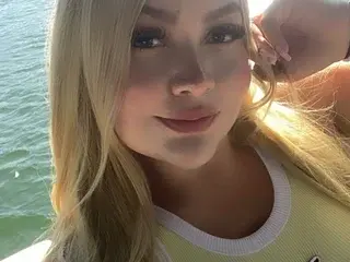 Streamate Adult Webcams of celestesweetxxx