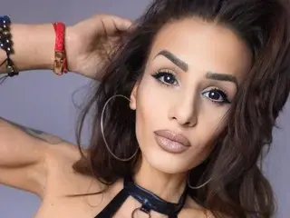 Streamate Adult Webcam of AlphaQueen
