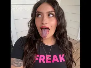 Streamate Live Sex Cam of SaigeKiljoy