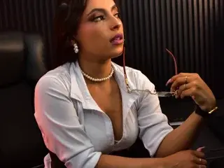 Streamate Best Webcam of MiiaaMonroe