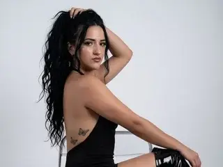 Streamate Live Porn of TianaPaez18