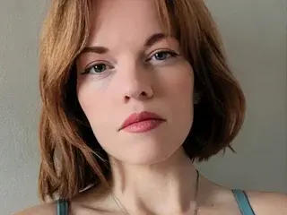 Streamate Free Live Porn of RaynaGingerlysnatch