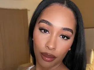 Streamate Adult Webcam of Heyjezelle