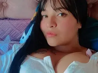 Streamate Nude Webcam of lexxyy26