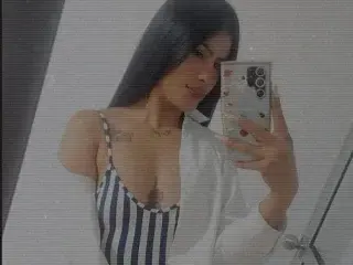 Streamate Private Sex Chat of meilyng_19