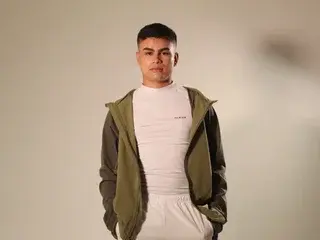 Streamate Live Sex Cam of Jaretth