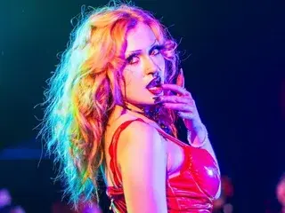 Streamate Free Live Porn of karmakitten333