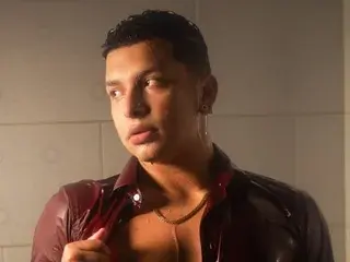 Streamate Live Porn of MasterConnor