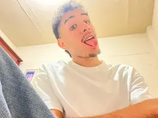 Streamate Nude Webcam of Duncan_smith19