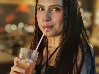 Streamate Free Porn Cam of AngelaMillerx