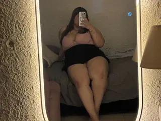 Streamate Free Porn Cam of ailynrouss