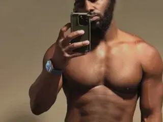 Streamate Live Porn of MrBrownChoc