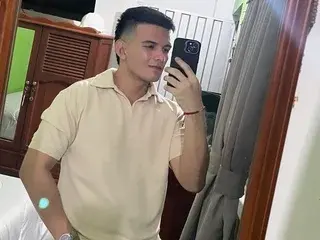 Streamate Live Sex Cam of BoyHot_Mio