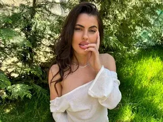 Streamate Live Sex Cam of Yasminaa