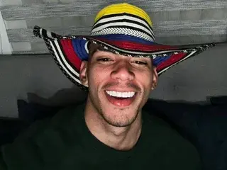 Streamate Free Porn Cam of EDWARD24