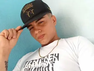 Streamate Free Live Porn of juanga_briel