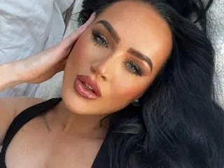 Streamate Live Porn of Lola_Valentina