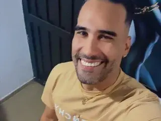 Streamate Nude Webcam of Lufermark