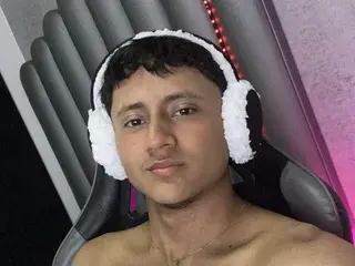 Streamate Live Porn of Leoo_hot