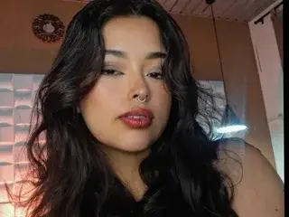 Streamate Watch Live Sex Cams of Ariana_Piercee