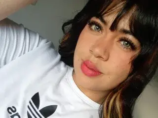 Streamate Nude Webcam of AliceTylor111