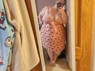 Streamate Sex Cam of CurvesWithBBW