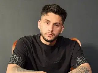 Streamate Best live sex cam show of TroyWade