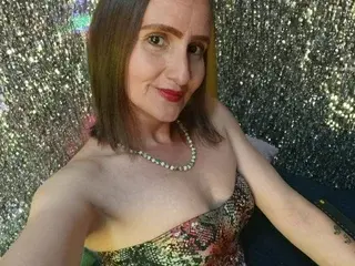 Streamate Nude Webcam of RubiHolmes