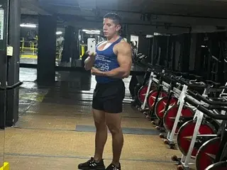 Streamate Adult Video Chat of Derekfrostt