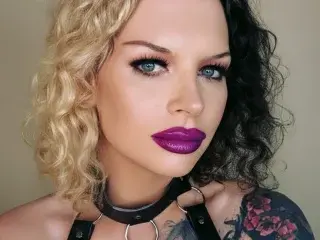 Streamate Adult Webcams of MissAliceBlack