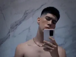 Streamate Adult Video Chat of Jhony33