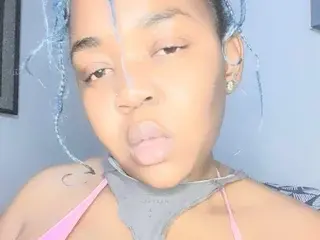Streamate Free Porn Cam of CANDYSHAKKERX
