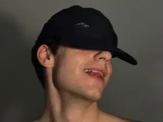 Streamate Sex Cam of MartencHung