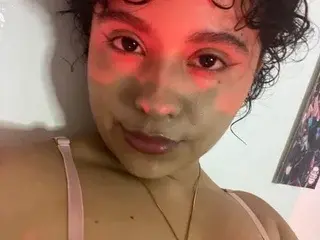 Streamate Live Sex of curly_cute021
