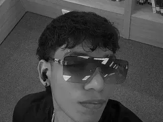 Streamate Sex Chat of Jake_Falcon
