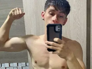 Streamate Live Sex Cam of OliverMoore