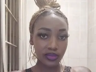 Streamate Adult Webcams of Ms_Smileyxxx
